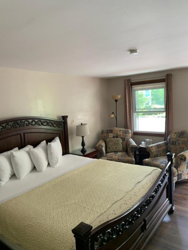 Stay Berkshires image 20